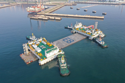 新速度！40天3个6万吨沉管精准安装