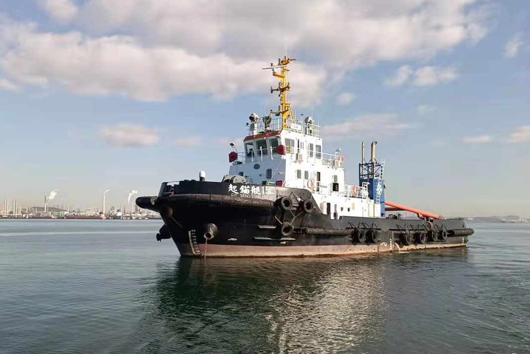 起锚艇15